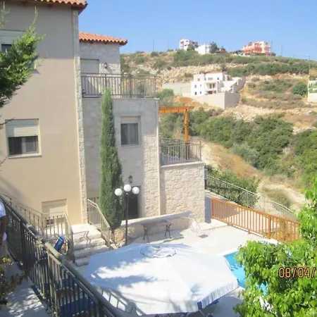 Beautiful House For 10 Persons, With Swimming Pool